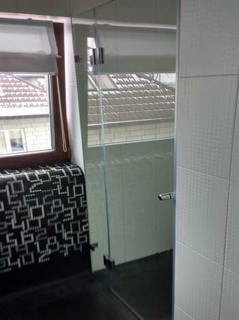 Kabina prysznicowa wnękowa, szklarz Radzymin