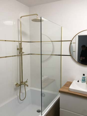 Parawan nawannowy w złotych okuciach. Szklarz Radzymin