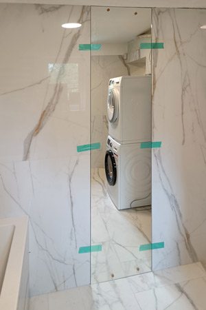 Lustro wklejane we wnękę w łazience Radzymin