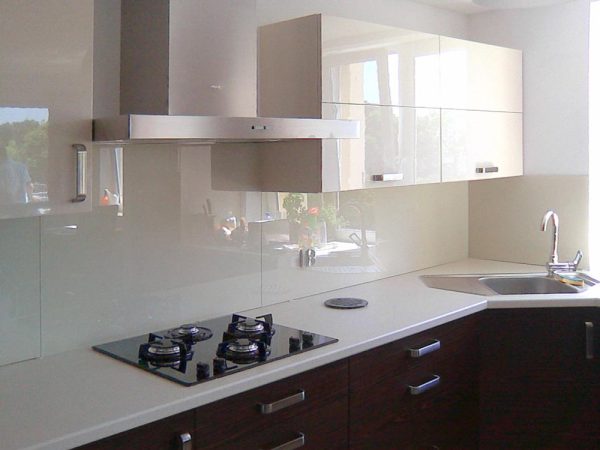 Kremowe szkło hartowane do kuchni, Szklarz Radzymin